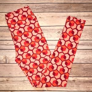 LuLaRoe Valentine’s Leggings